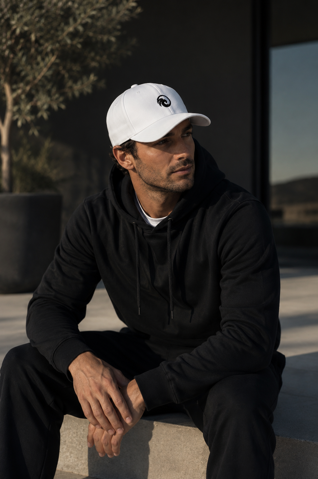 LUCCI Lion Flexfit Hat — White / Black